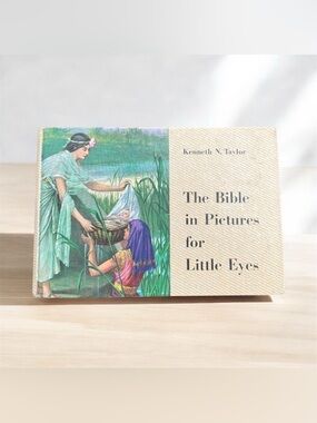 Vintage The Bible in Pictures for Little Eyes Book Religious Kenneth N Taylor